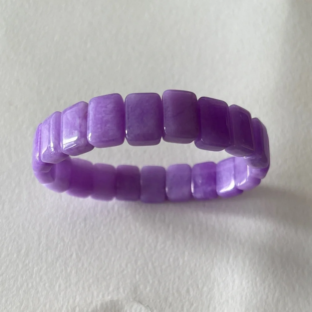 🏝️☀️Vacation 💜 Light Purple Natural Stone Bracelet 💜 - Picture 3 of 10